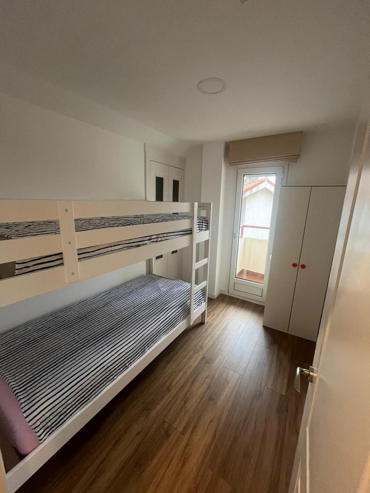 Duplex Con Terraza En Mogro Διαμέρισμα Εξωτερικό φωτογραφία